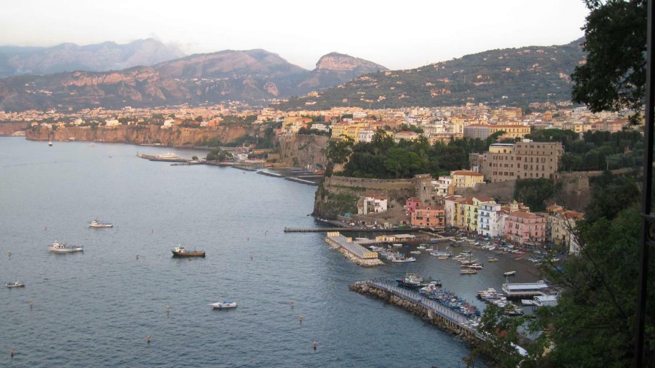 Il Borgo Antico Sorrento Sea View Lejlighed Eksteriør billede